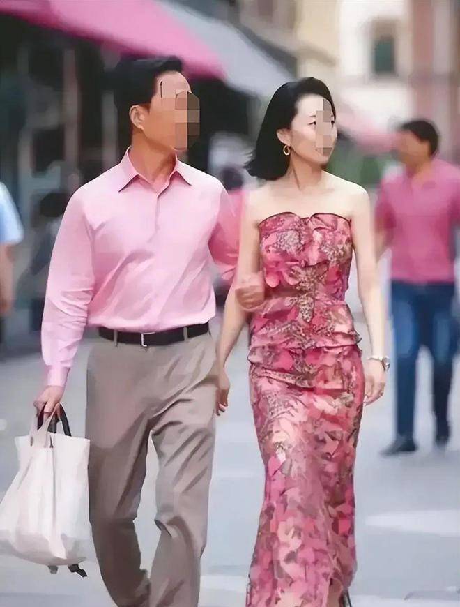 "牵手"出轨能否引发时尚潮流?网友:现象真是讽刺_流量_高考_公众人物