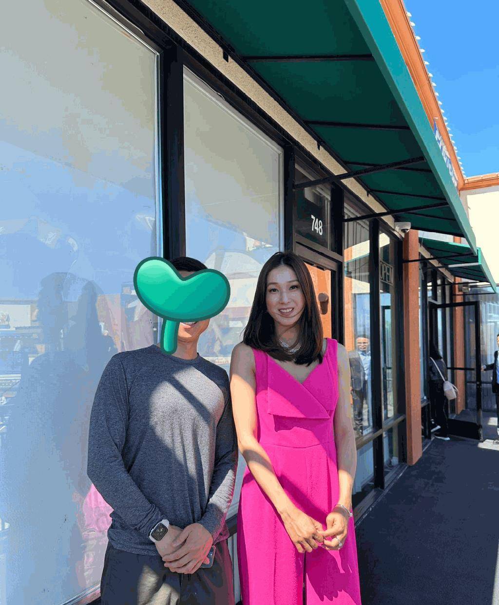 "还有不少网民讨论身材比例极好的钟嘉欣身高,有见过钟嘉欣的网