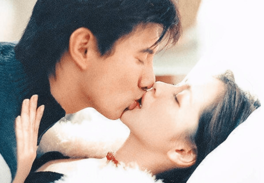 清纯妹子背后是知名"明星",四人与哥哥一起运动,徐若瑄真会玩_吴奇隆