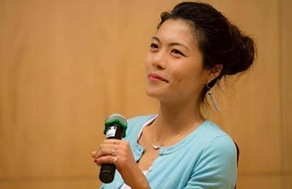 复旦大学女教授陈果,连"耄耋"两字都不认识,被网友轰下神坛_哲学_爱情