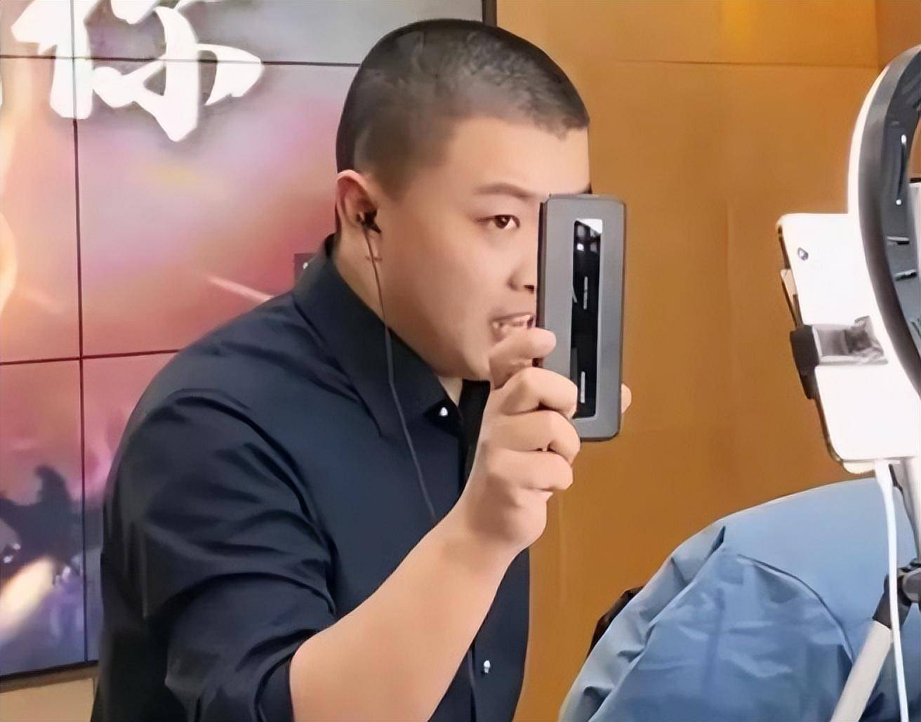 马洪涛直播上演剧本,人气突破150万_妻子_平台_因为