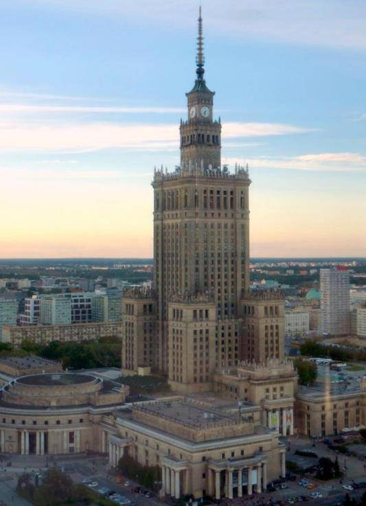 苏联建筑也疯狂,以举国之力建造一座大楼,就是为了争个面子_制造_时候