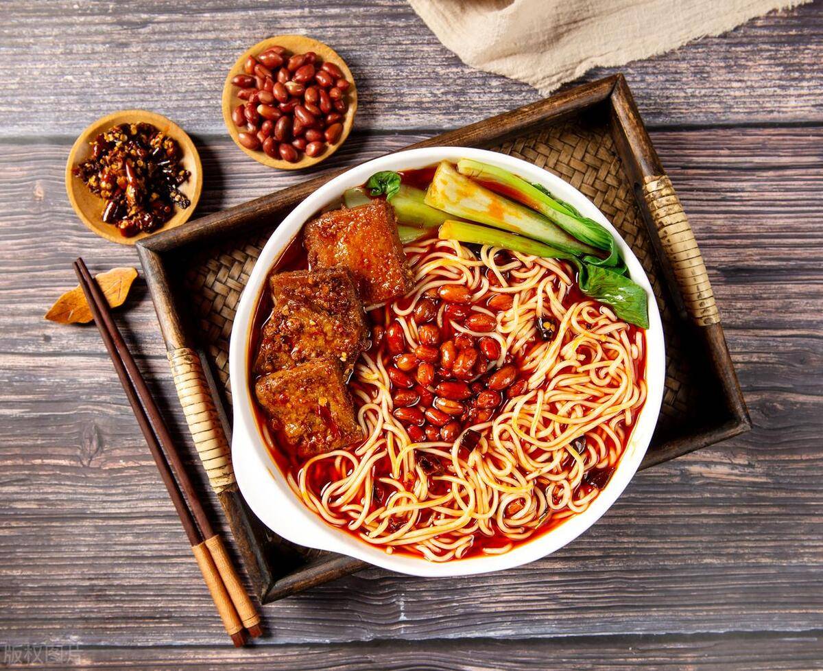 胶东民俗故事:烟台非物质文化遗产——蓬莱小面制作技艺_做工_面团