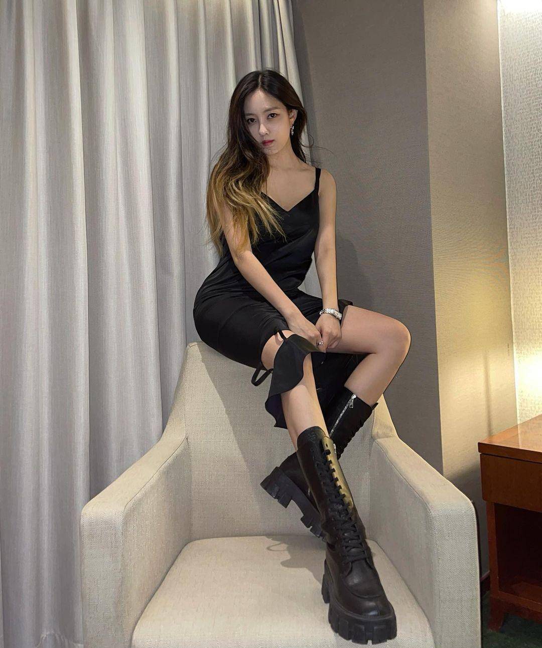 国外第一美腿—朴孝敏,超长美腿惹人爱,满屏都是大长腿_身材_时尚