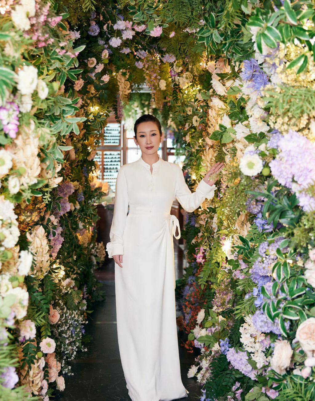 上海一夜:热巴美如花,王子文气场2.8米,秦海璐赵涛穿什么?