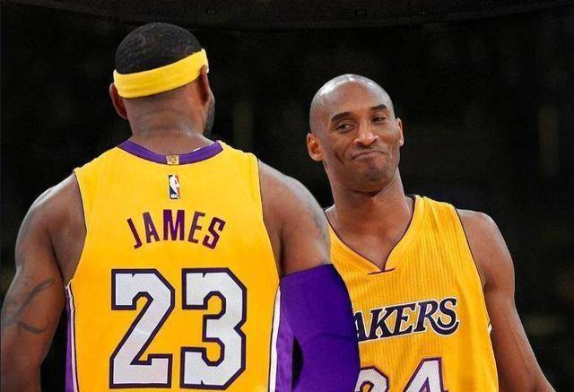 08奥运会詹姆斯曾骂科比,要老k教练修理他,科比随后让詹姆斯脸红_美国