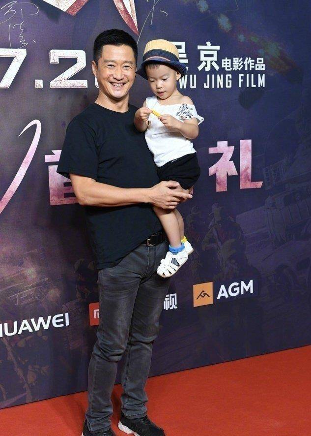 吴京:带着成绩回娘家_吴刚_娘家人_票房