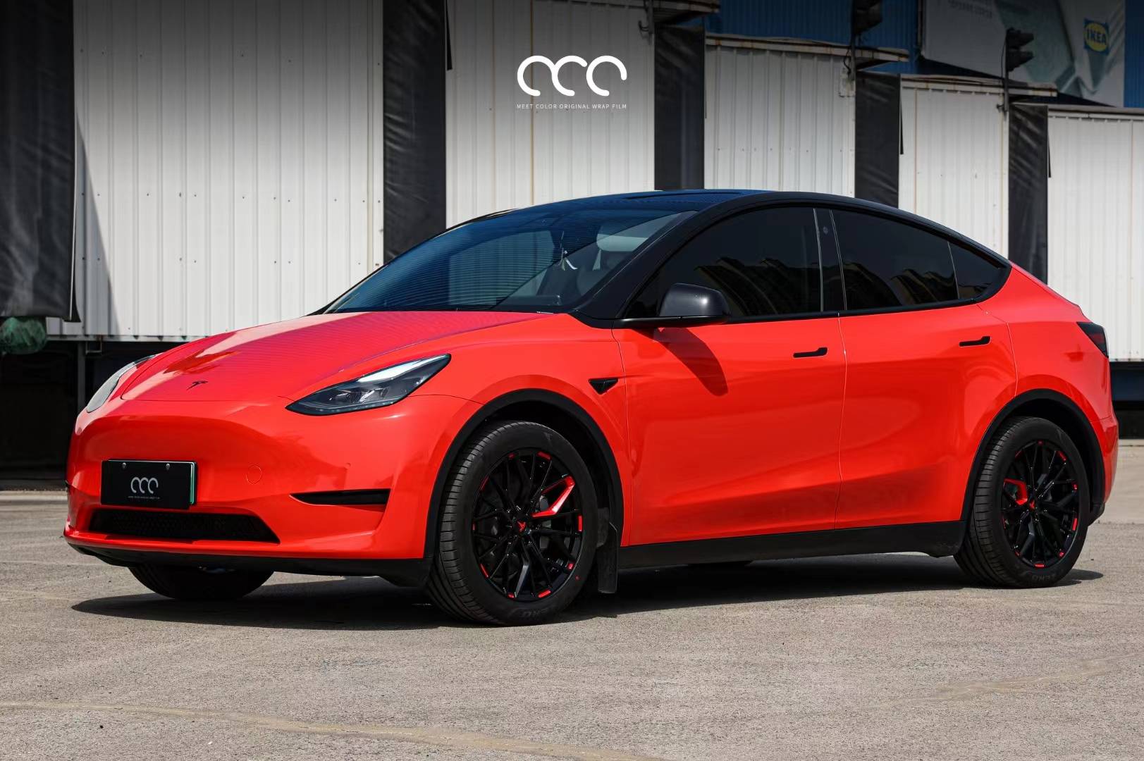 特斯拉model 3漫彩改色膜法拉利红,炽热又张扬