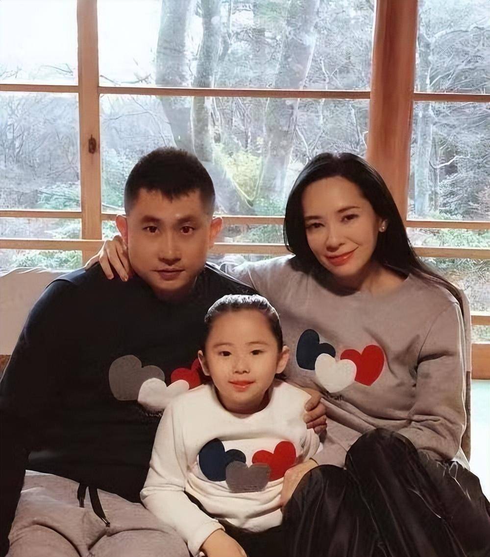 郭羡妮:嫁河南小伙,给农村公婆买房,朱少杰娶到她实乃三生有幸_古天乐