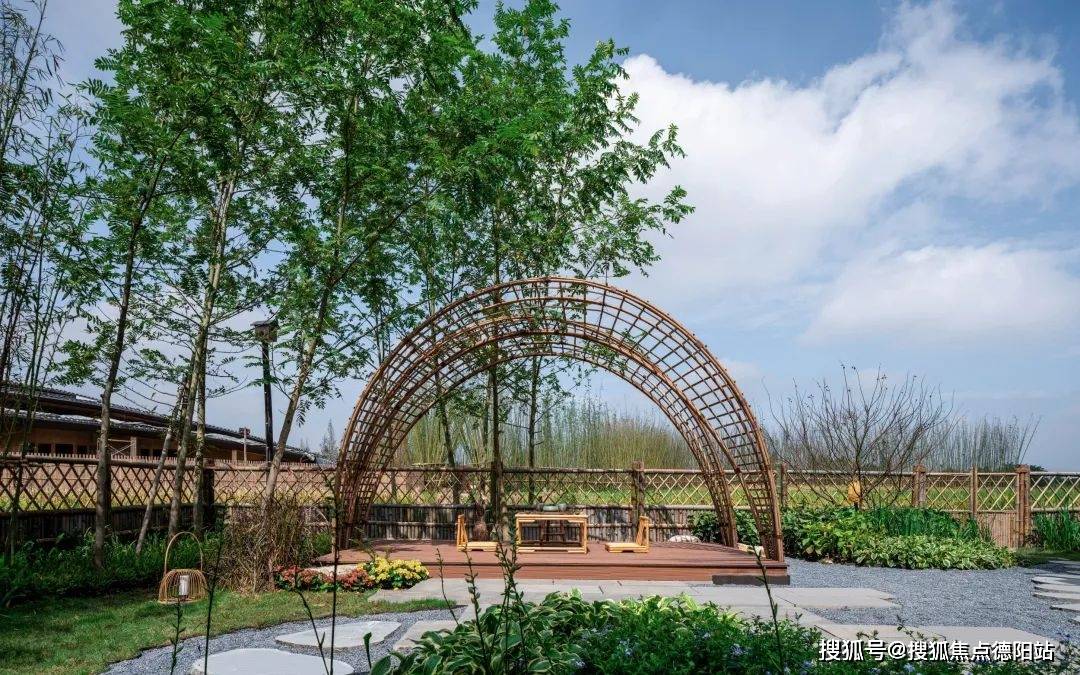 成都稻香渔歌怎么样/稻香渔歌价格/户型/稻香渔歌招商中心电话地址