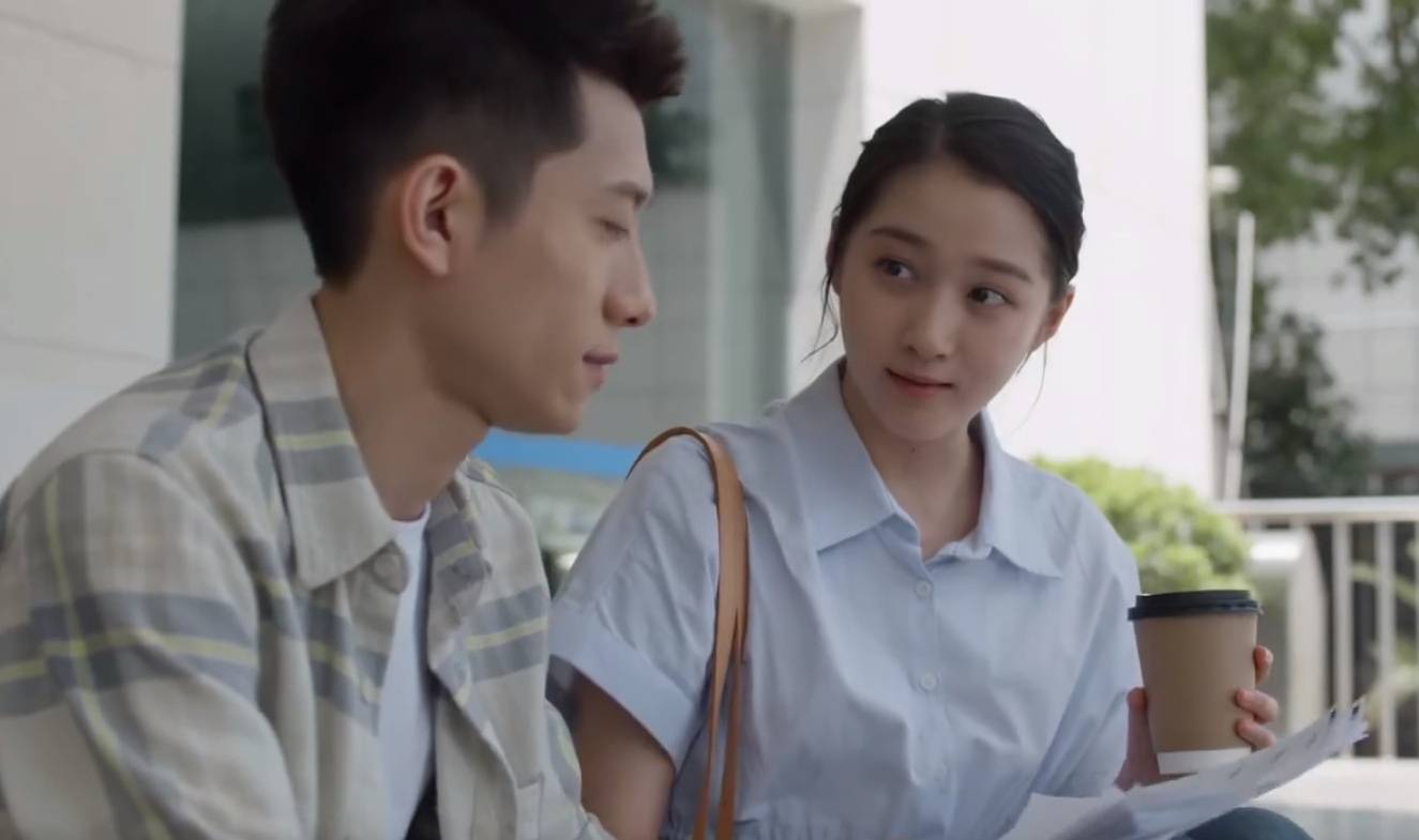 《曾少年》秦川拥吻谢乔,走上星途的肖千喜要隐瞒与何筱舟的恋情_杨澄