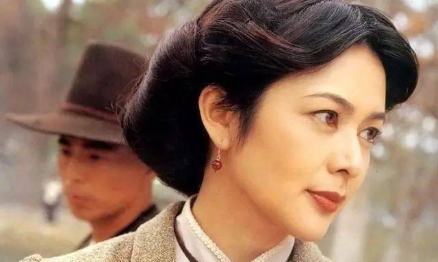 520,李连杰版黄飞鸿电影中,黄飞鸿和十三姨的情感历程_黄师父_梁宽