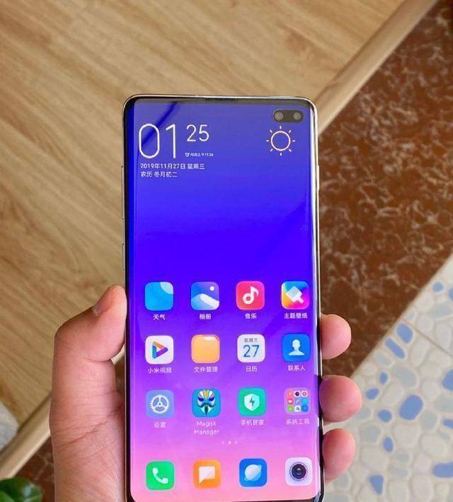 redmik30终于被实锤了,双挖孔屏 高通骁龙765g处理器!_配置_笔者_设计