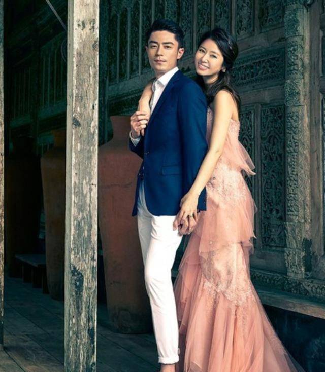 还记得林心如去年被拍到和言承旭一同用餐,一时间绯闻和催婚齐飞.