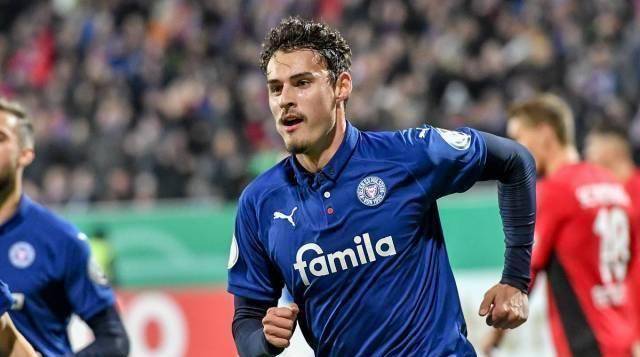 德乙前瞻:汉诺威5个主场不怵卡尔斯鲁厄,波鸿连续5场不胜基尔_比赛日