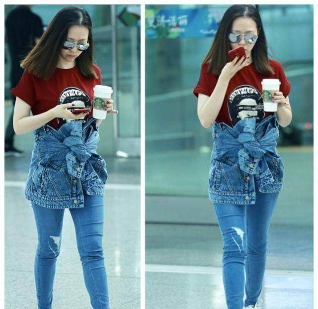 然后再看张靓颖,绑的是什么呢?