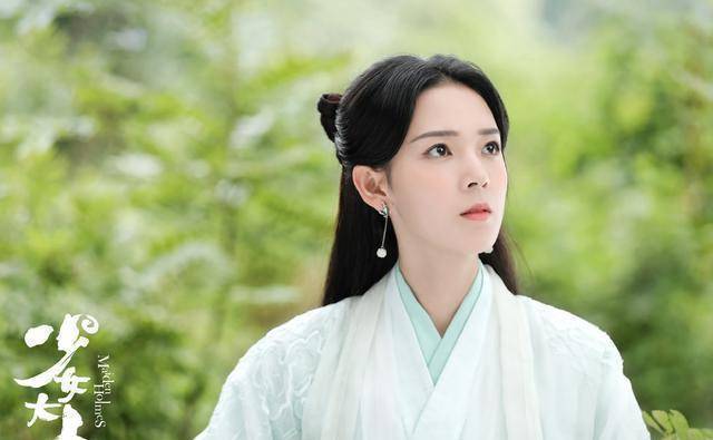 改编自小说《二哈和他的白猫师尊》被被寄予厚望,由罗云熙,陈飞宇领衔