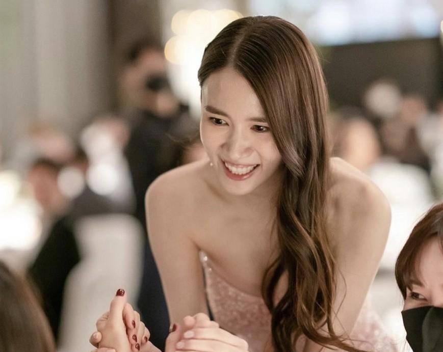 陈雅凛曾在节目中透露,南宫珉那时总爱问她一些与工作无关的内容,比如