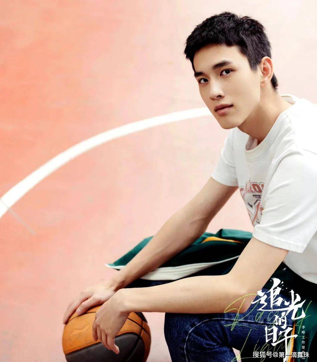 14班"最差生"王放,就是最好的例子,经过郝楠的沟