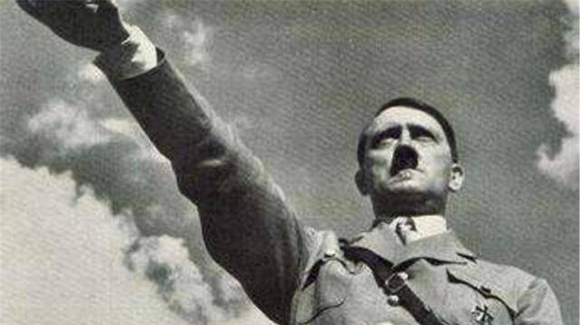 希特勒二次元图片图片