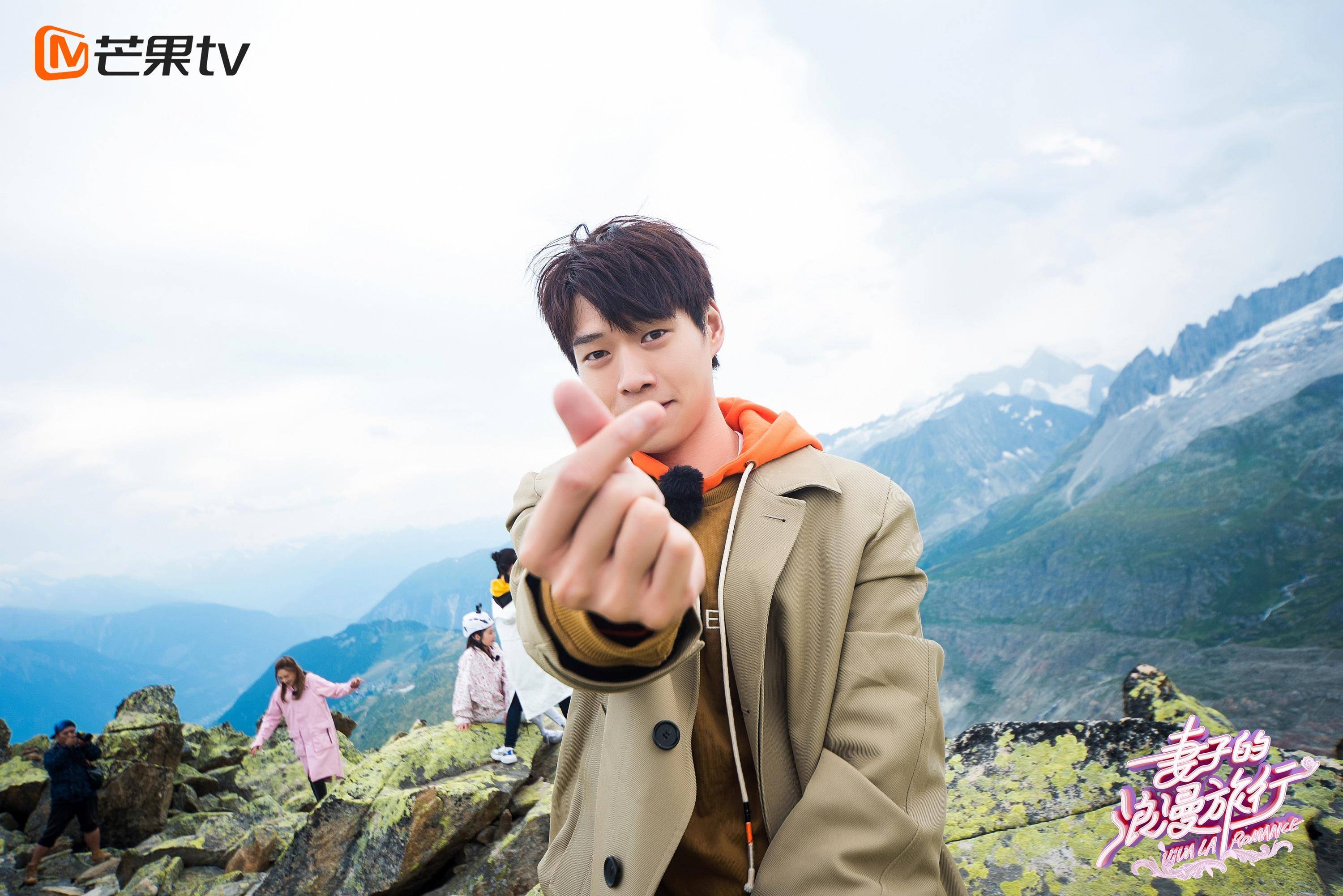 老来得粉魏大勋,用一件西服就彻底逆转自己的口碑