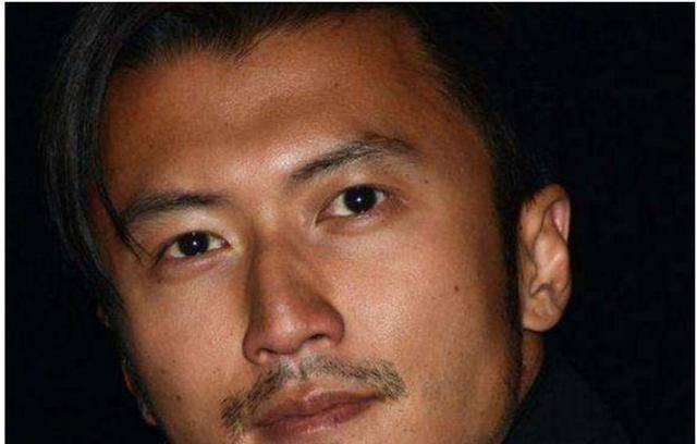 海霞卸妆打89分,梅婷卸妆打99分,看到杨洋我给0分!_化妆_皮肤_桥本环