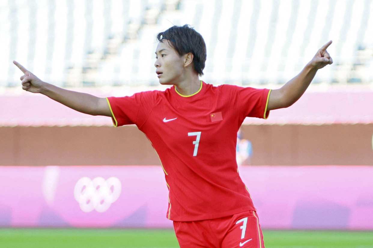 中国女足要想在世界杯出线 还需要靠女足一姐王霜的洪荒之力_朱钰