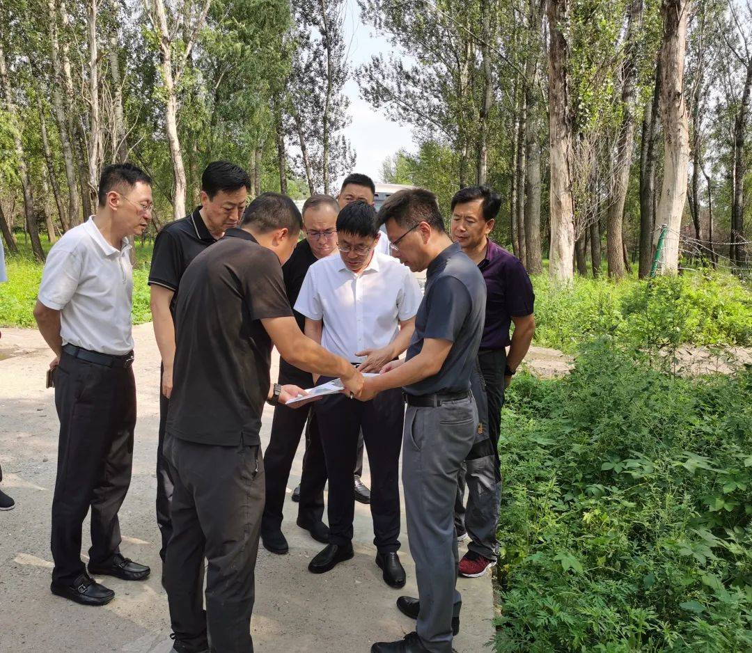 7月20日,绿园区委副书记,区长,区总田长方述华带领"田长制"成员单位
