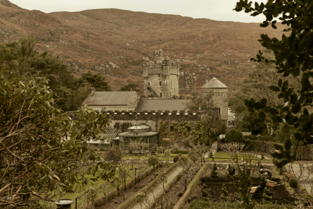 這是仿造維多利亞女王的度假別墅——巴爾莫羅堡(balmoral castle)