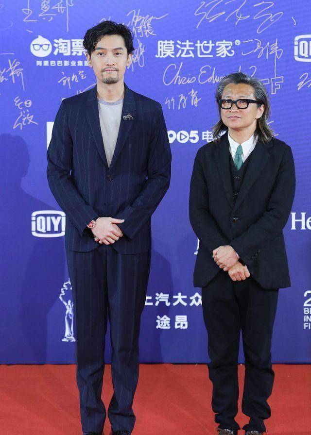 雷佳音推掉《李娜》接演《吹哨人》结果输大了,上映6天仅4000万_胡歌