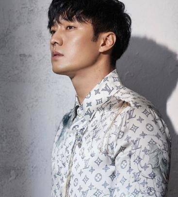 李珠妍苏志燮分手了,李珠妍的现男友是音乐奇才gd权志龙?