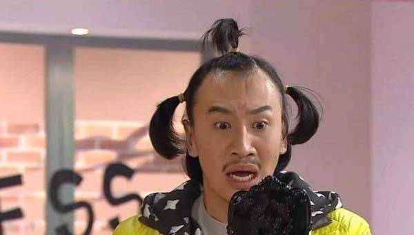 李光洙用皮筋勒脸表情变形,他明明是个高富帅,却偏要自毁形象_照片