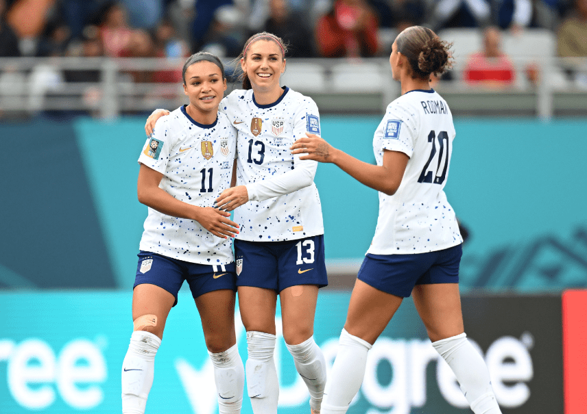 美国女足3-0越南,史密斯双响,摩根献助攻 失点_禁区_底线_罗德曼