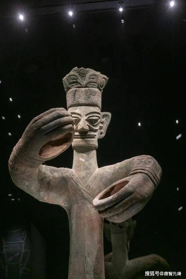 是谁灭掉了鱼凫国?_杜宇_三星堆_王朝