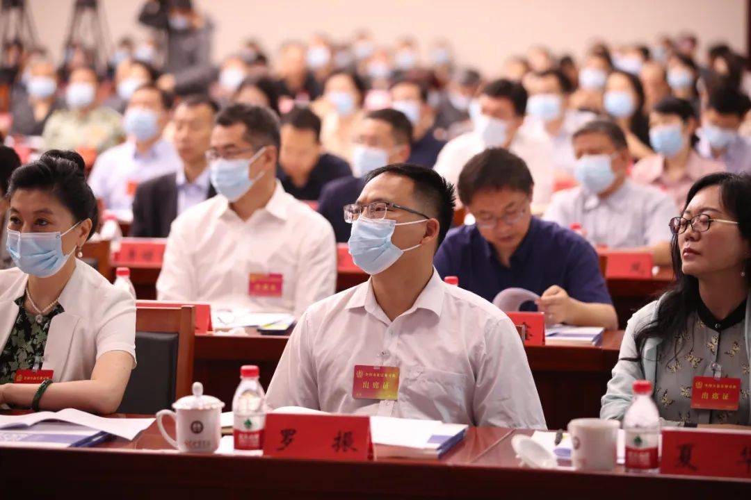 全国人大代表罗振:加快推进智慧法院建设 满足群众司法新需求_张军