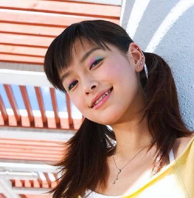 陈冠希和杨颖合照被扒出,网友直呼认不出_日本_周优根_香港