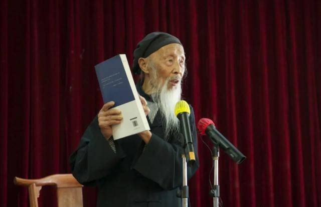 104歲道人張至順,隱居深山苦修70年,曾有老虎為其