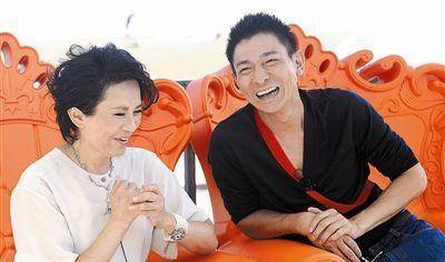 刘德华除妻子外最宠爱的女人,子女待她不孝,华仔却愿养她一辈子