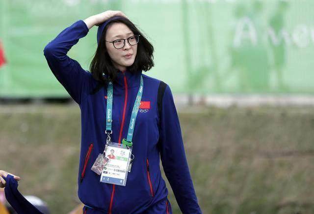 但如果可以克服伤病,收心打球,个人觉得惠若琪还是可以能回归,未来几