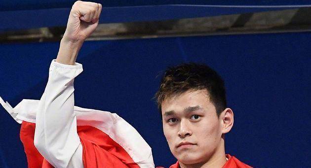 以往中国游泳运动员在29岁的时候大部分都退役了,但是孙杨用自己的