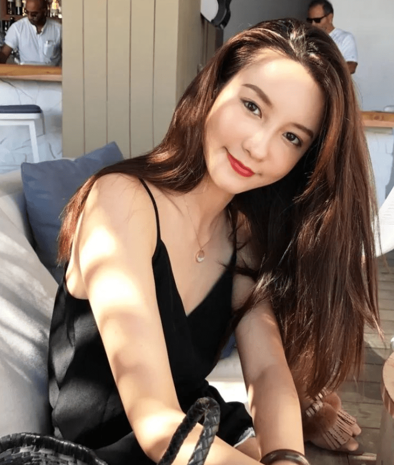 34岁张大奕官宣结婚!