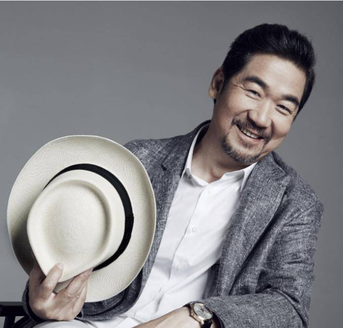 1972年,张国立与尸体同睡4晚,头发一夜掉光,至今不敢回忆