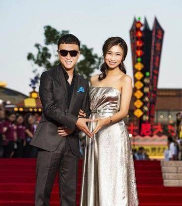 孙红雷携妻一同拍摄电视剧,妻子时尚时尚,引无数粉丝羡慕不已_王骏迪