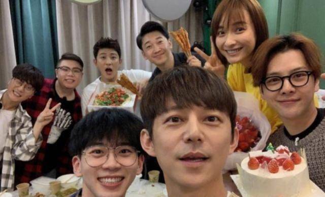 吴昕过生日,徐海乔准时送祝福,粉丝直言:请你们原地结婚!