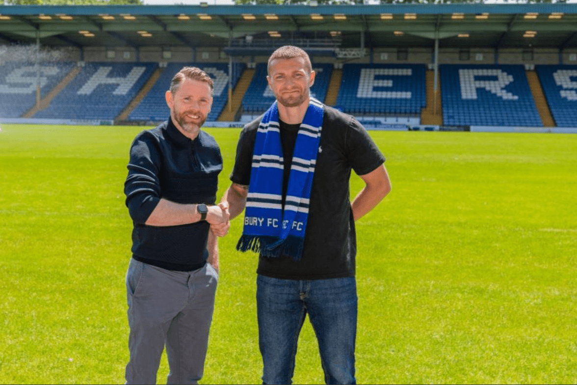 随着球队的发展,震动队后防线将发生更多变化_伯里_比赛_乔迪·恩萨卡