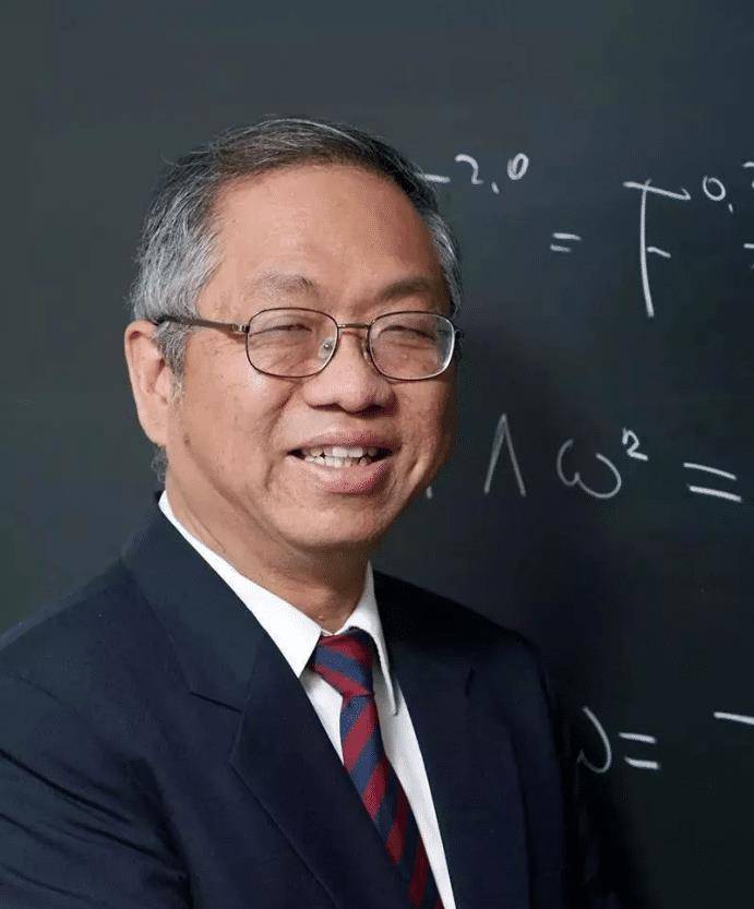 连菲尔兹奖得主都束手无策_丘成桐_先生_领域