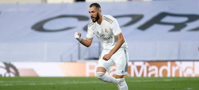 皇马十连胜锁定第34冠,冠军数量再度反超巴萨_西甲_梅西_齐达内