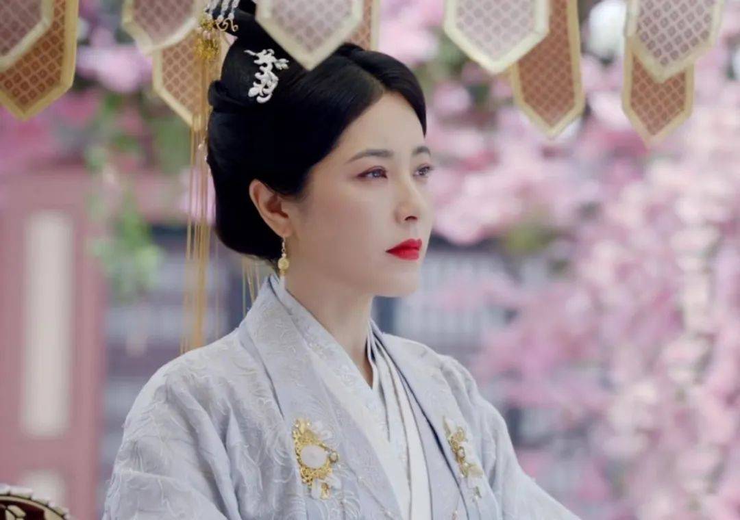 赵丽颖主演,曾黎演养母,清一色神仙阵容,古装剧天花板来了_观众_角色