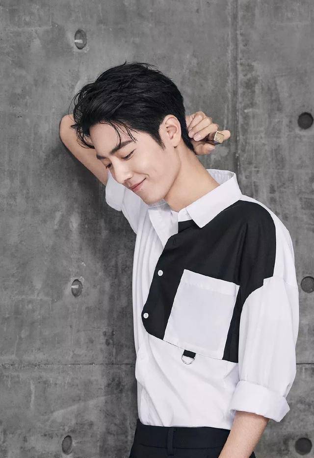 "我觉得肖战是一个比较有文艺气质的人",作为前辈的李宇春对肖战的