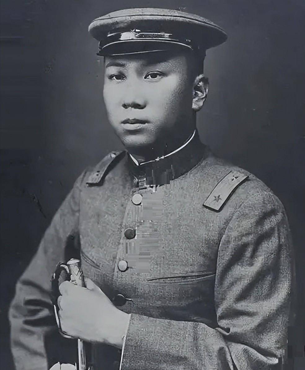 神枪手陆荣廷,从乞丐到广西都督,一个威震民国的桂系军阀领袖_浩明